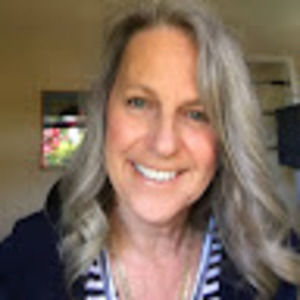 Meet your Posher, Deborah